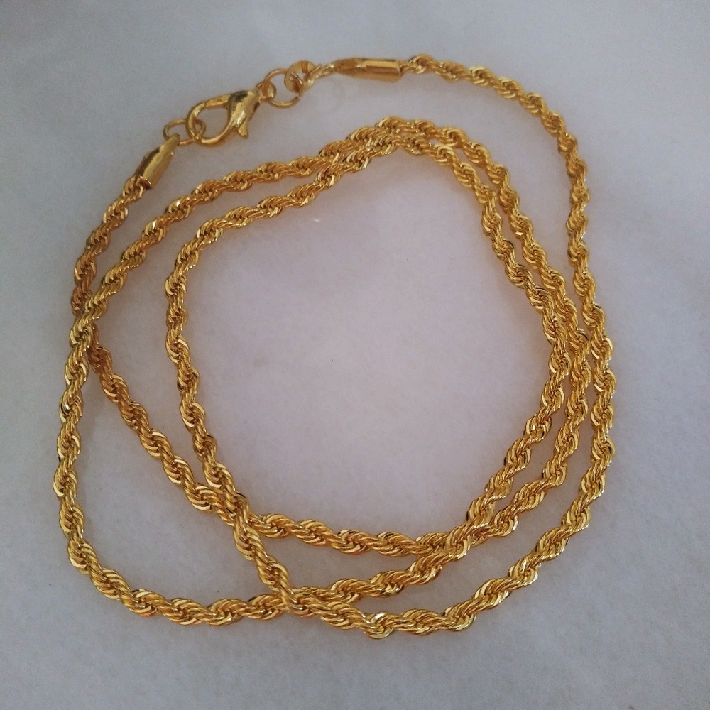 Gold-plated spiral chain